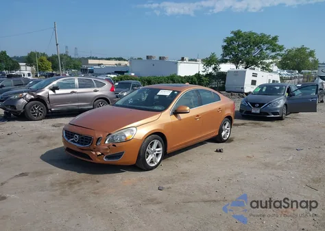 2013 Volvo S60 T5 from USA, damaged, VIN YV1612FS6D1207255